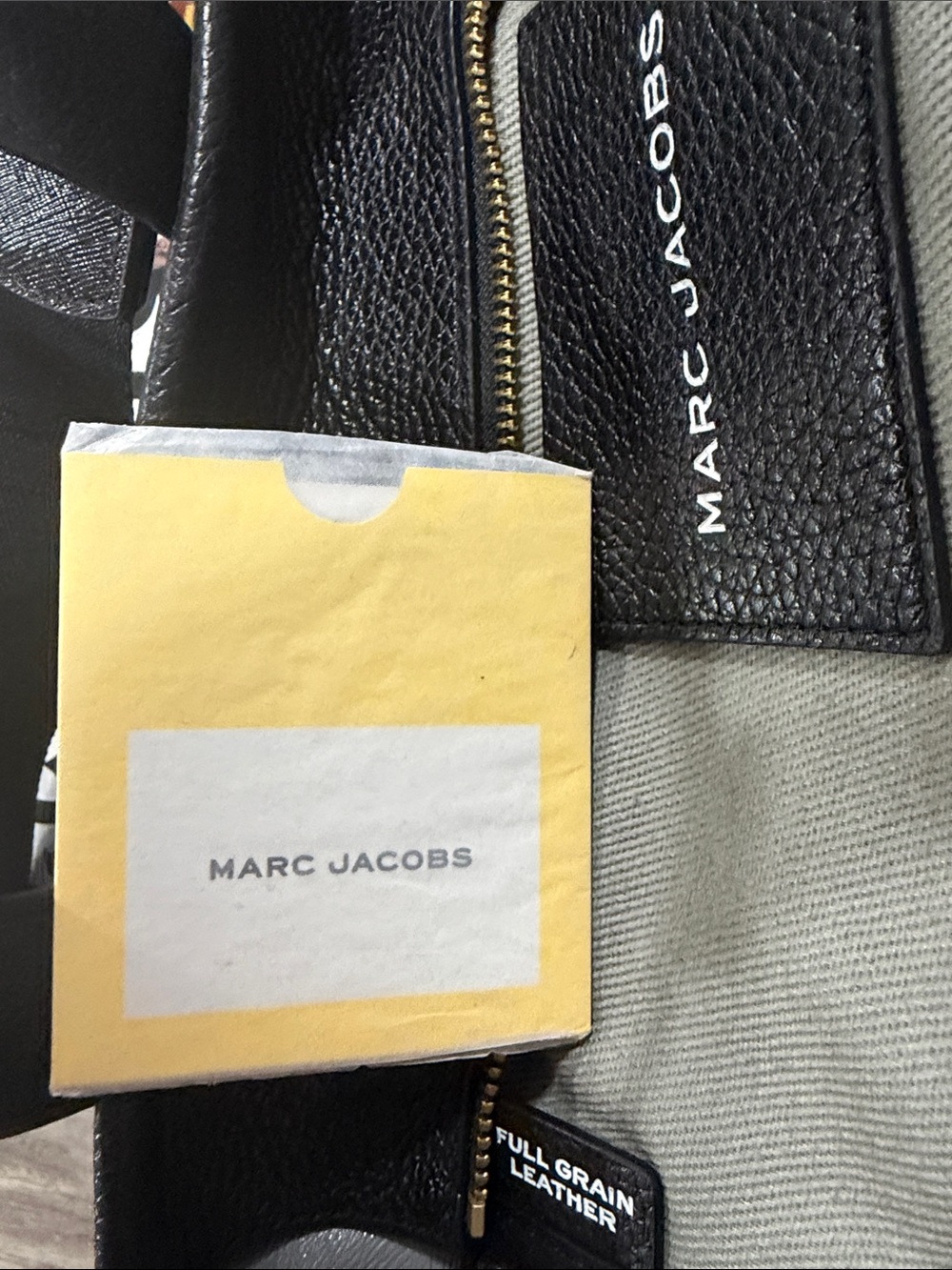 Marc Jacobs Black The Tote Bag - Compact Leather Handbag small - Picture 11 of 12